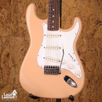 Fender ST-43J Stratocaster Shell Pink 2000 Japan электрогитара