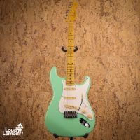 Fender ST-57 Stratocaster Surf Green 2010 Japan электрогитара