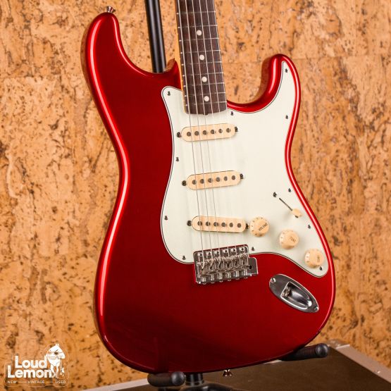 Fender ST-62 Stratocaster Candy Apple Red 1999 Japan электрогитара