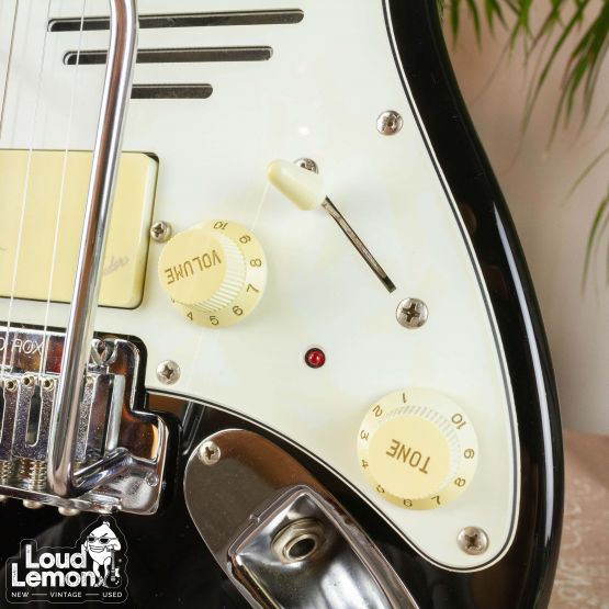 Fender ST-Champ 10 Stratocaster Black 1993 Japan электрогитара