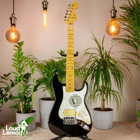Fender ST-Champ 10 Stratocaster Black 1993 Japan электрогитара