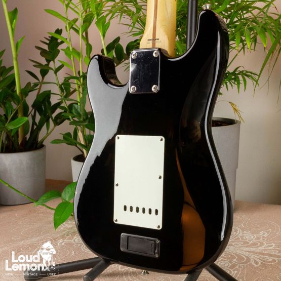 Fender ST-Champ 10 Stratocaster Black 1993 Japan электрогитара