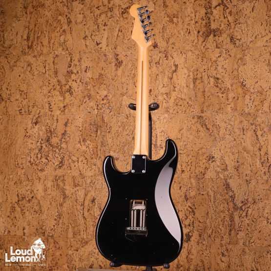 Fender ST43J Stratocaster Black 2000 Japan электрогитара