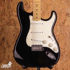 Fender ST43J Stratocaster Black 2000 Japan электрогитара