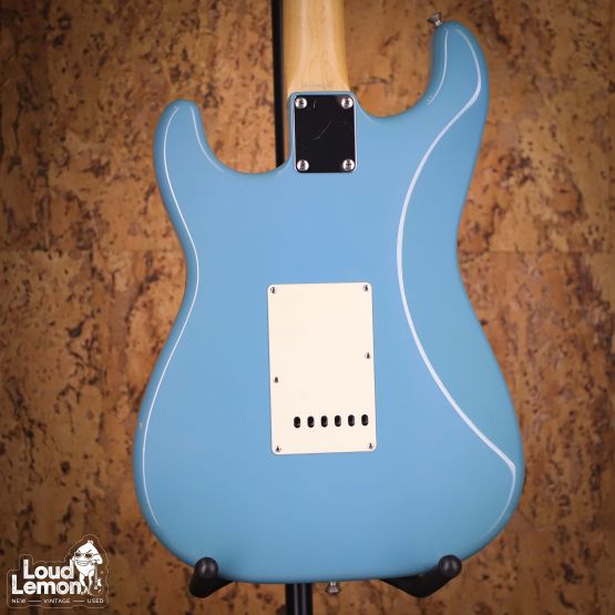 Fender ST43J Stratocaster California Blue 1999 Japan электрогитара