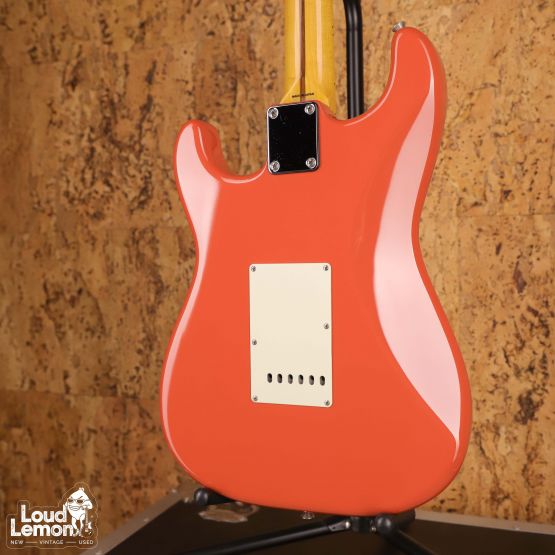 Fender ST57 Stratocaster Fiesta Red 2010 Japan электрогитара