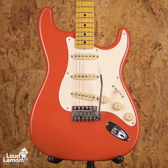 Fender ST57 Stratocaster Fiesta Red 2010 Japan электрогитара
