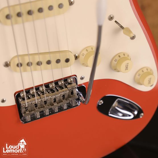 Fender ST57 Stratocaster Fiesta Red 2010 Japan электрогитара