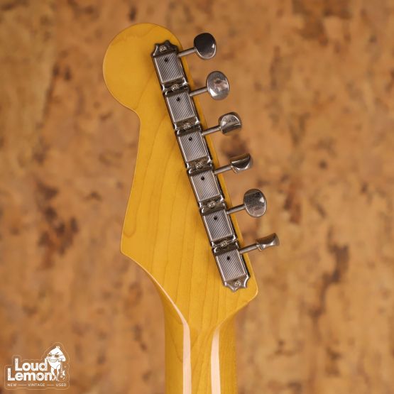 Fender ST57 Stratocaster Fiesta Red 2010 Japan электрогитара