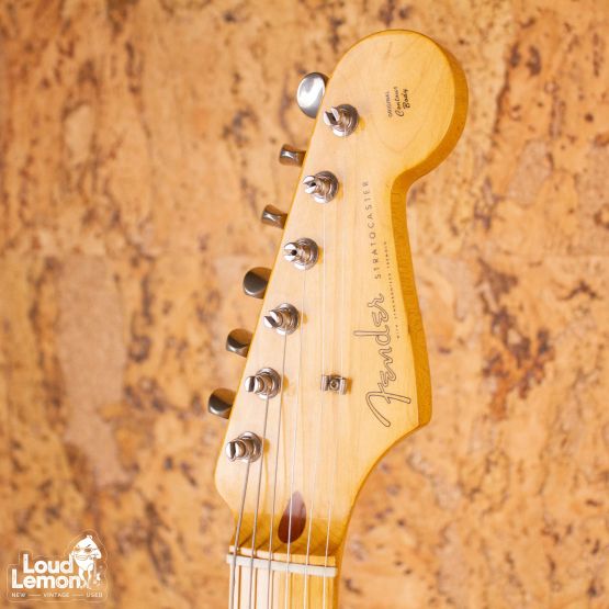 Fender ST57 Stratocaster Tobacco Sunburst 1985 Japan электрогитара