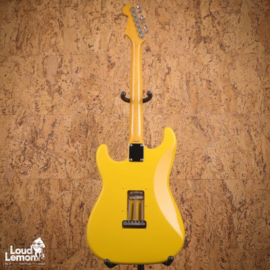 Fender ST62 Stratocaster Rebel Yellow 1997 Japan электрогитара