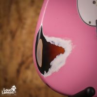 Fender ST62 Stratocaster Relic Shell Pink 1993 Japan w/ AVRI '62 pickups электрогитара