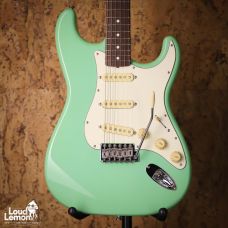 Fender ST62 Stratocaster Surf Green 2010 Japan электрогитара