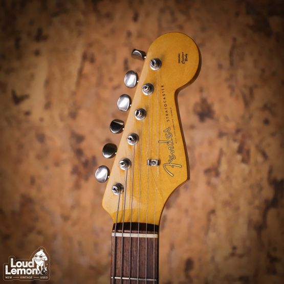 Fender ST62 Stratocaster Surf Green 2010 Japan электрогитара