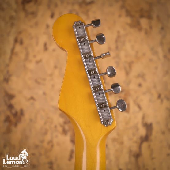 Fender ST62-70 Stratocaster Vintage White 1993 Japan электрогитара