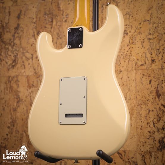 Fender ST62-70 Stratocaster Vintage White 1993 Japan электрогитара