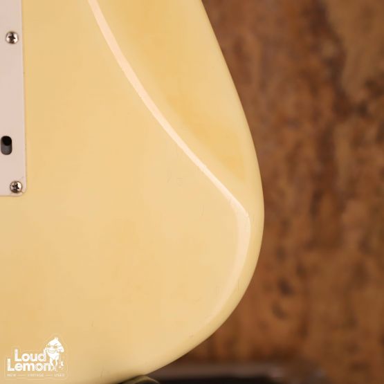 Fender ST72-55 Stratocaster Olympic White 1985 Japan электрогитара
