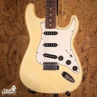 Fender ST72-55 Stratocaster Olympic White 1985 Japan электрогитара