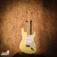 Fender ST72-80SC Stratocaster Yellow White 1992 Japan электрогитара