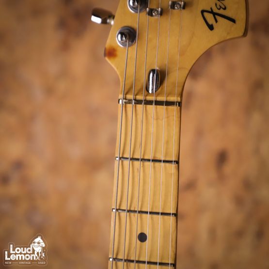 Fender ST72-80SC Stratocaster Yellow White 1992 Japan электрогитара