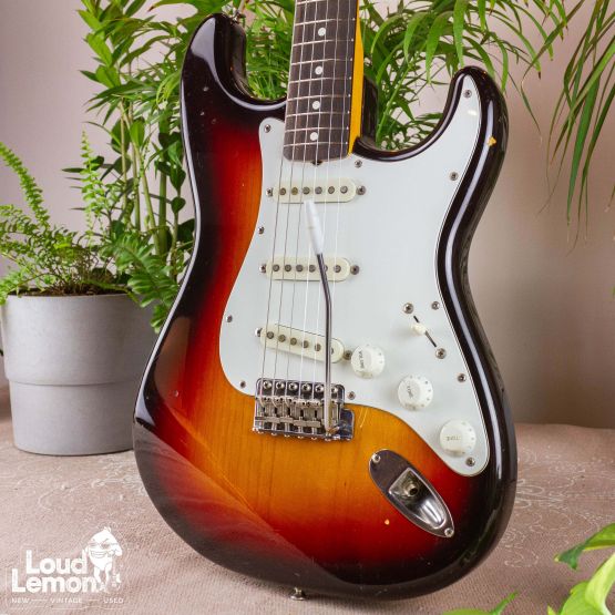 Fender ST'62-115 JV Stratocaster Sunburst 1982 Japan электрогитара