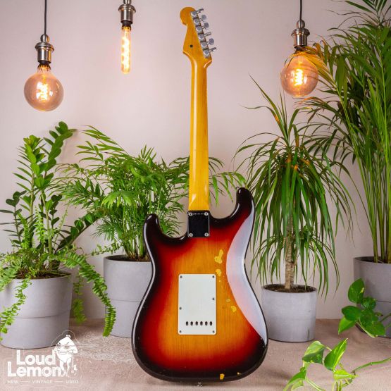 Fender ST'62-115 JV Stratocaster Sunburst 1982 Japan электрогитара