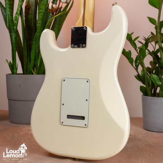 Fender Standard Stratocaster Arctic White 2014 Mexico электрогитара