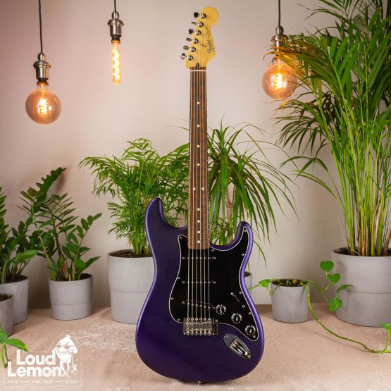 ‌Fender Standard Stratocaster Royal Purple 2003 Mexico электрогитара