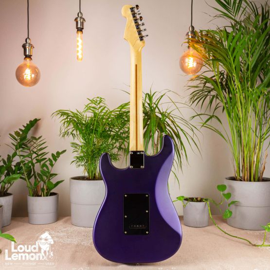 ‌Fender Standard Stratocaster Royal Purple 2003 Mexico электрогитара