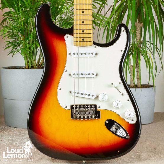 Fender Standard Stratocaster Sunburst 2003 Mexico электрогитара