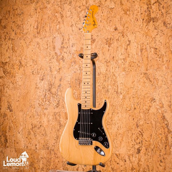 Fender Stratocaster Natural 1974 USA электрогитара