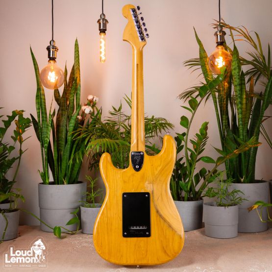 Fender Stratocaster Natural 1976 USA электрогитара