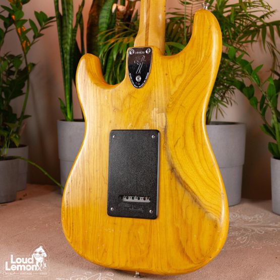 Fender Stratocaster Natural 1976 USA электрогитара