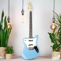 Squier Paranormal Series Super-Sonic Ice Blue Metallic электрогитара