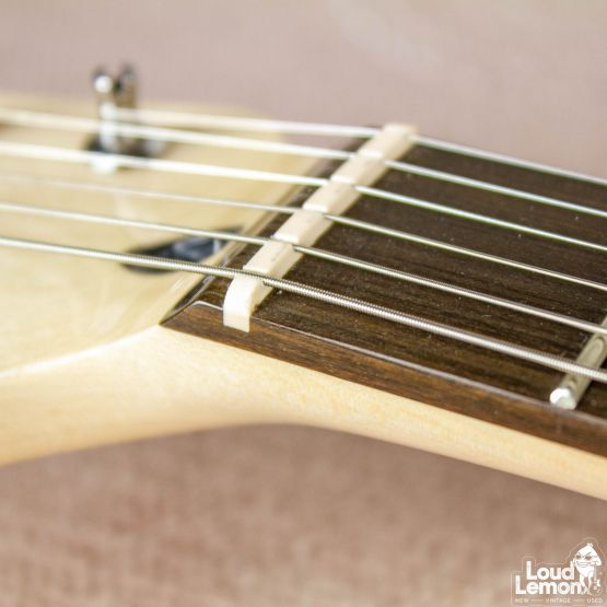 Squier Paranormal Series Super-Sonic Ice Blue Metallic электрогитара