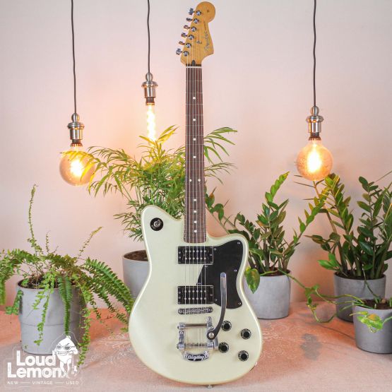 Fender Toronado HH Deluxe series Blizzard Pearl 2004 Mexico электрогитара