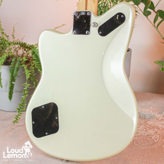 Fender Toronado HH Deluxe series Blizzard Pearl 2004 Mexico электрогитара