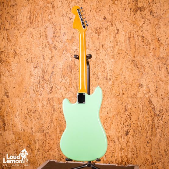 Fender Traditional 60s Mustang Surf Green 2017 Japan электрогитара