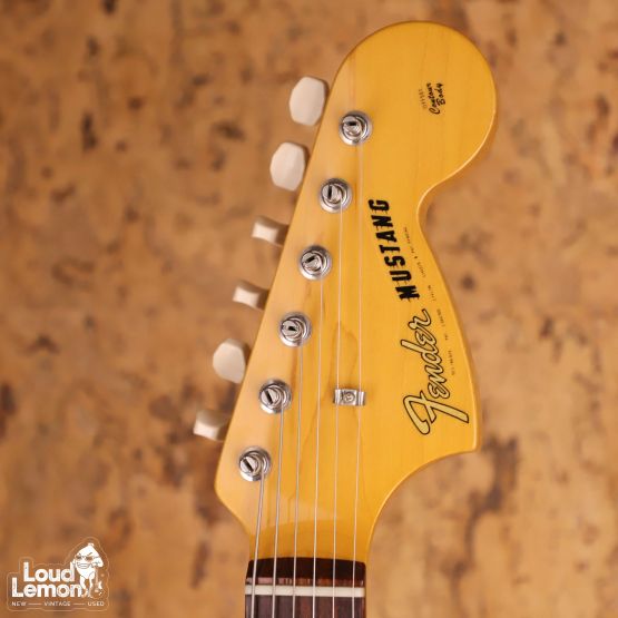 Fender Traditional 60s Mustang Surf Green 2020 Japan электрогитара