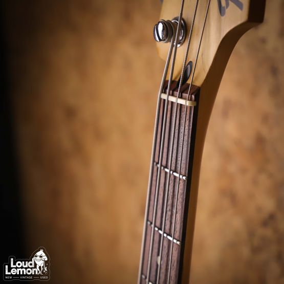 Fender Traditional Precision Bass Arctic White 1996 Mexico бас-гитара