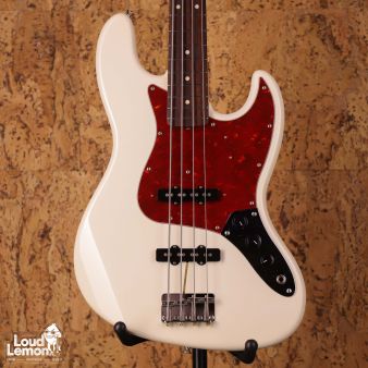 Fender Traditional '60s Jazz Bass Olympic White 2017 Japan бас-гитара