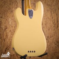 Fender Vintera II '70s Telecaster Bass Vintage White 2023 Mexico бас-гитара