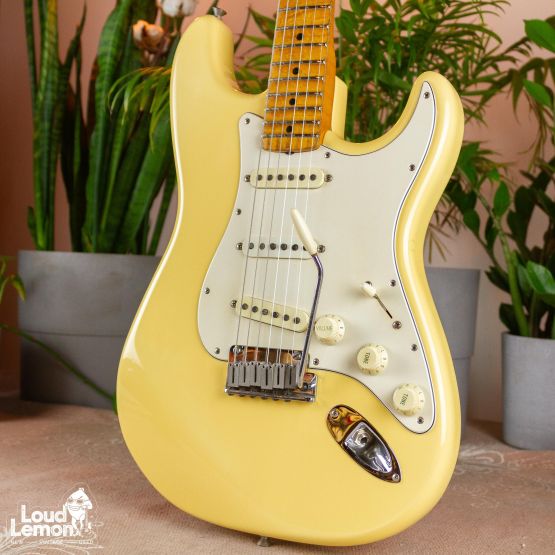 Fender Yngwie Malmsteen Stratocaster Vintage White 1995 USA электрогитара