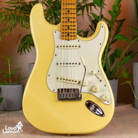 Fender Yngwie Malmsteen Stratocaster Vintage White 1995 USA электрогитара