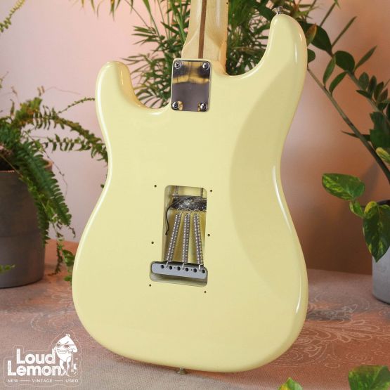 Fender Yngwie Malmsteen Stratocaster Vintage White 2007 USA электрогитара
