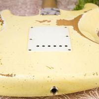 Fender Custom Shop Stratocaster 1969 Heavy Relic Aged Vintage White 2013 USA электрогитара