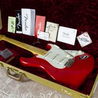 Fender American Vintage Hot Rod 50's Stratocaster Fiesta Red 2013 USA электрогитара