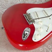 Fender American Vintage Hot Rod 50's Stratocaster Fiesta Red 2013 USA электрогитара