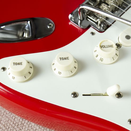 Fender American Vintage Hot Rod 50's Stratocaster Fiesta Red 2013 USA электрогитара
