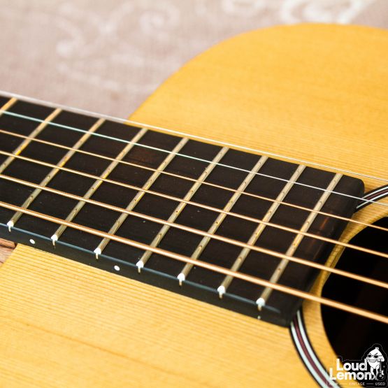 Martin LX1E Natural 2005 Mexico электроакустическая гитара